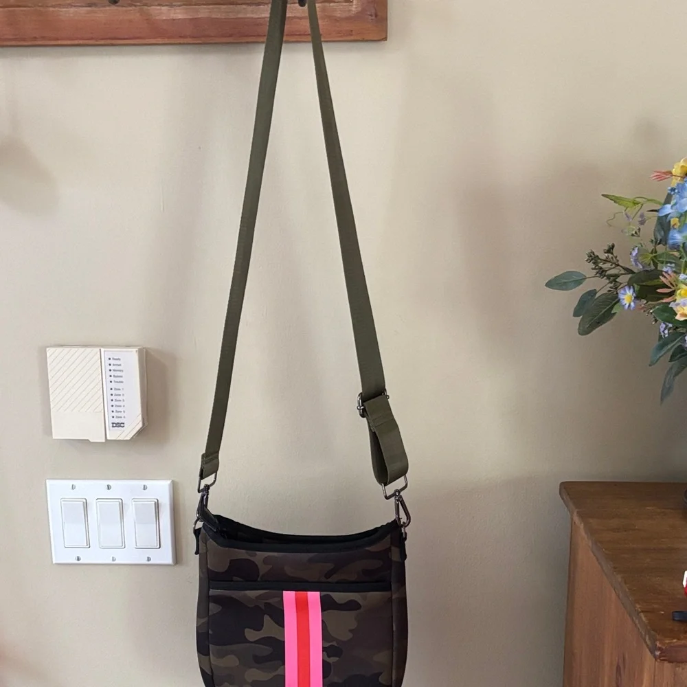 Camouflage HAUTE SHORE Crossbody Bag with Pink Stripe